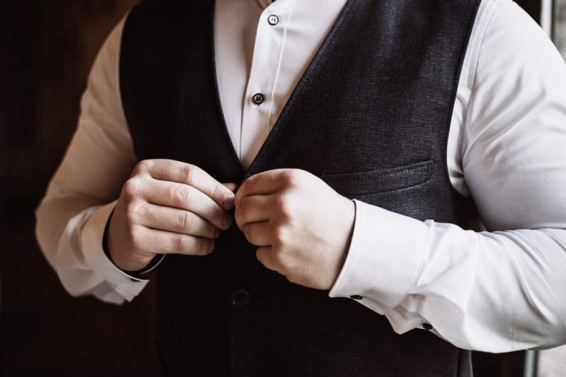 Eine rustikale Bohohochzeit im Freien in den Farben Blush und Grün
