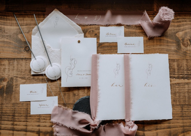 Eine Scheunenhochzeit im rustikalen Greenery Stil in der Eventlocation Grafenstadl