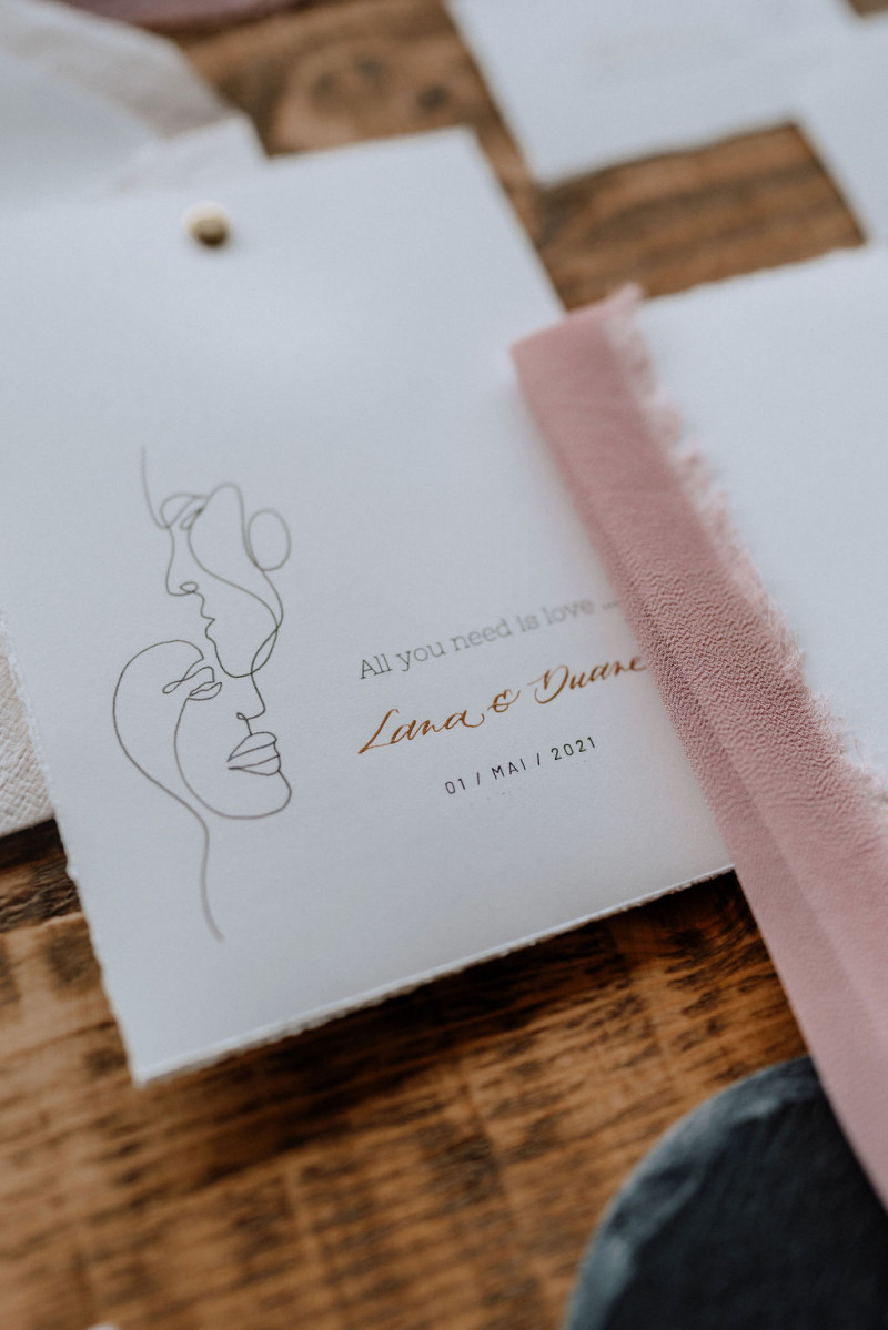 Eine Scheunenhochzeit im rustikalen Greenery Stil in der Eventlocation Grafenstadl