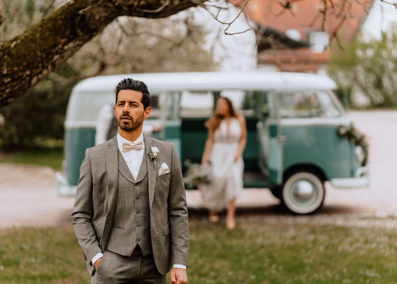 Eine Scheunenhochzeit im rustikalen Greenery Stil in der Eventlocation Grafenstadl