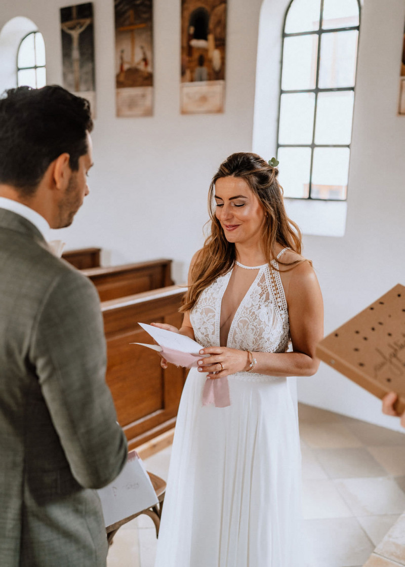 Eine Scheunenhochzeit im rustikalen Greenery Stil in der Eventlocation Grafenstadl