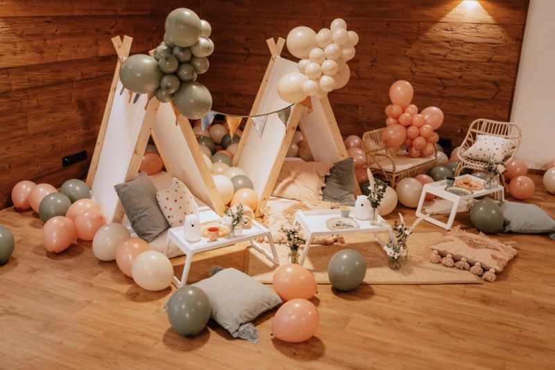 Eine Scheunenhochzeit im rustikalen Greenery Stil in der Eventlocation Grafenstadl