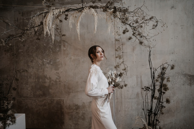 Mit Refined Serenity 2022 stellt das Brautmoden Label Labude Köln ihre neue Mix & Match Brautkleid Kollektion vor