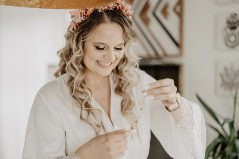 Die Hochzeitsreportage von Soni & Martin, Eine rustikale Bohohochzeit in der Scheune des Landgasthofs Lenderstuben