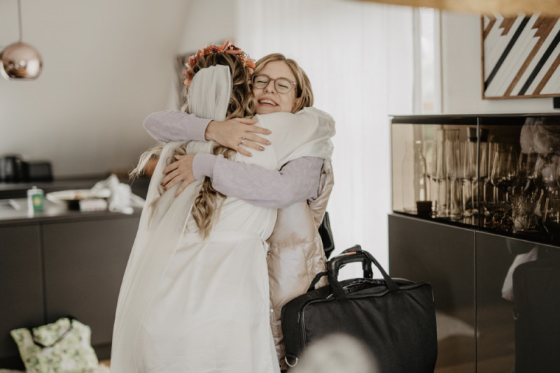 Die Hochzeitsreportage von Soni & Martin, Eine rustikale Bohohochzeit in der Scheune des Landgasthofs Lenderstuben