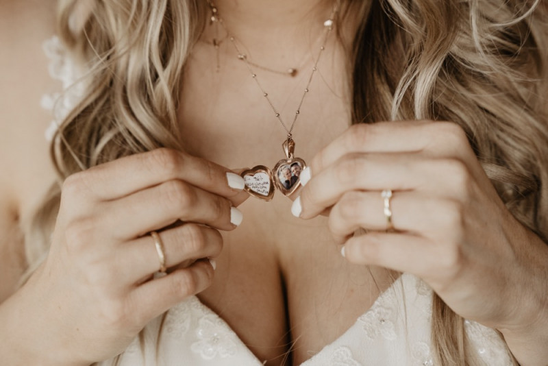 Die Hochzeitsreportage von Soni & Martin, Eine rustikale Bohohochzeit in der Scheune des Landgasthofs Lenderstuben