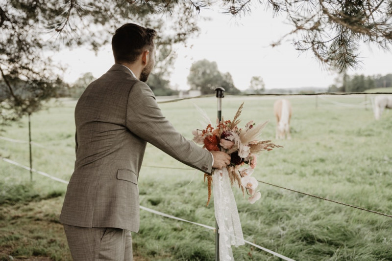 Die Hochzeitsreportage von Soni & Martin, Eine rustikale Bohohochzeit in der Scheune des Landgasthofs Lenderstuben