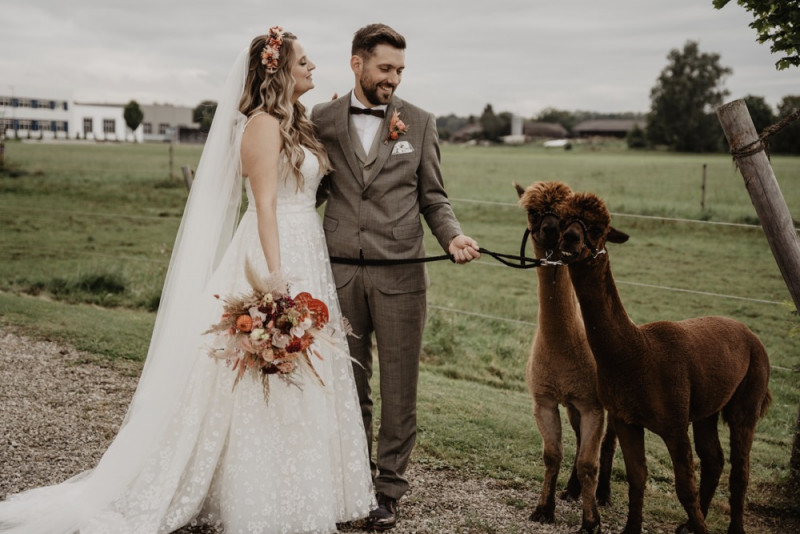 Die Hochzeitsreportage von Soni & Martin, Eine rustikale Bohohochzeit in der Scheune des Landgasthofs Lenderstuben