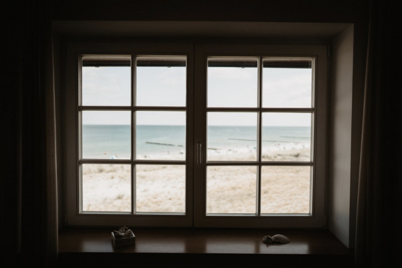 Die standesamtliche Hochzeit von Sonja & Matthias in Zingst an der Ostsee im Elopement Stil
