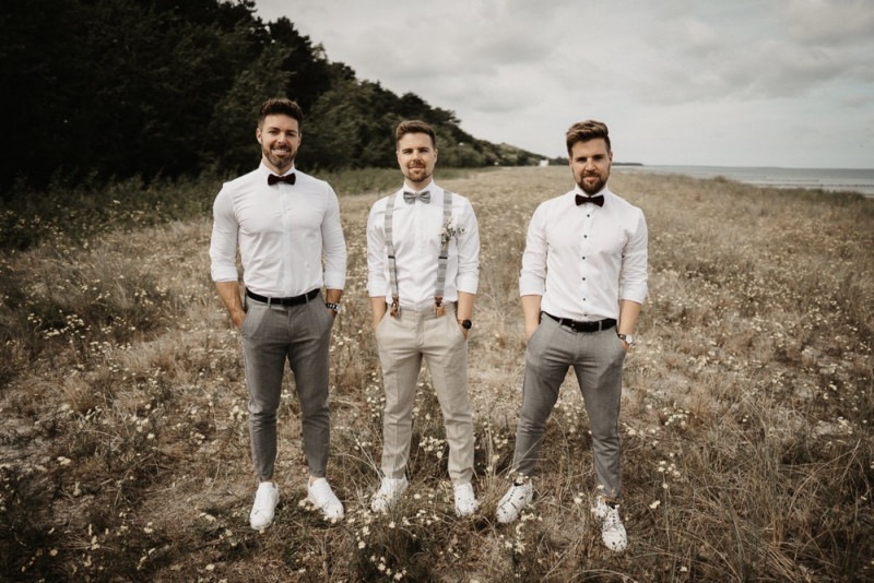 Die standesamtliche Hochzeit von Sonja & Matthias in Zingst an der Ostsee im Elopement Stil