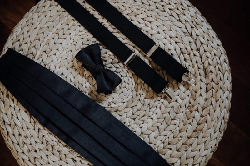 Intime Hochzeit im Elopement Stil auf Teneriffa in Smaragdgrün, Lachsrosa, Blau, Weiß und Gold