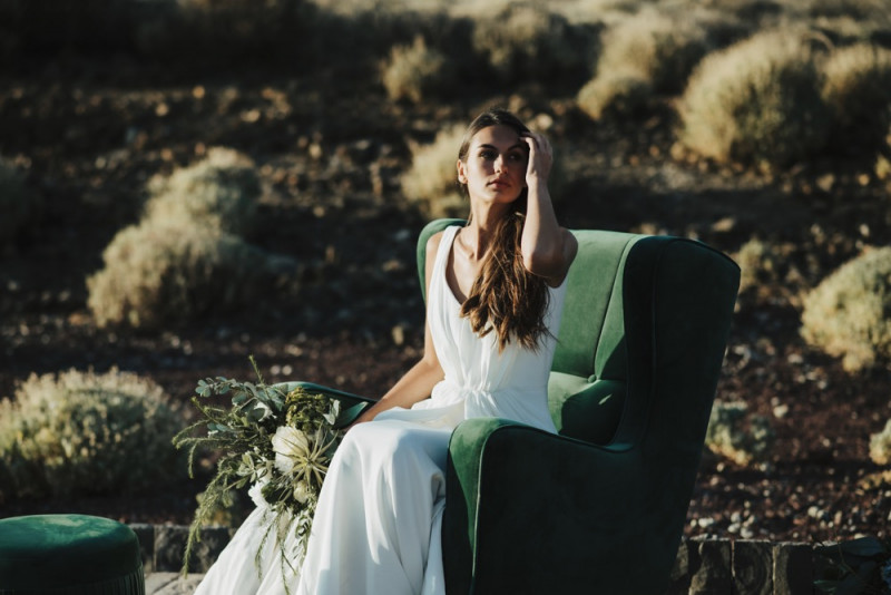 Intime Hochzeit im Elopement Stil auf Teneriffa in Smaragdgrün, Lachsrosa, Blau, Weiß und Gold