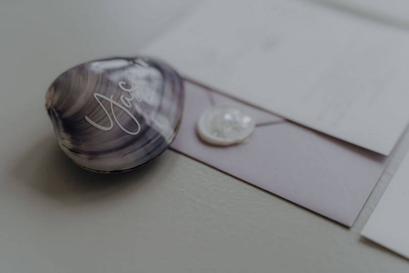 Eine Purple Rain Hochzeit in mystischem Mauve und Lila