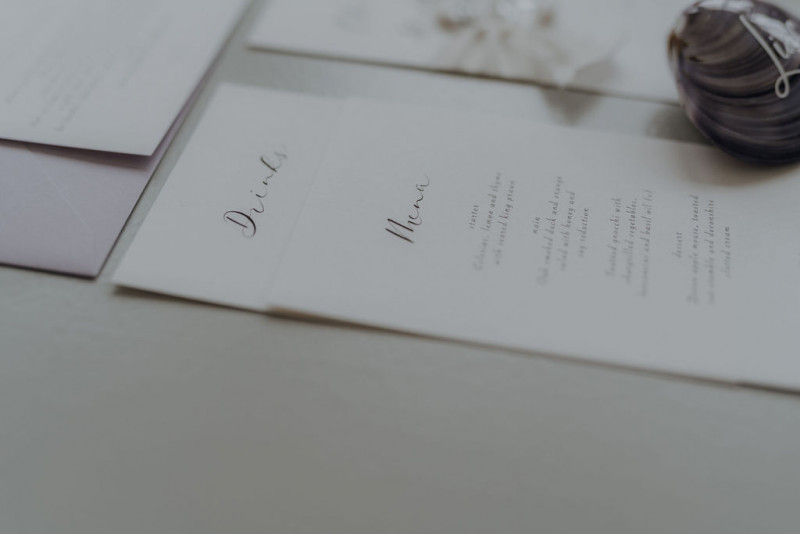 Eine Purple Rain Hochzeit in mystischem Mauve und Lila