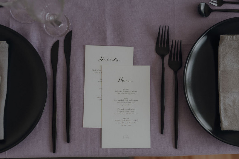 Eine Purple Rain Hochzeit in mystischem Mauve und Lila